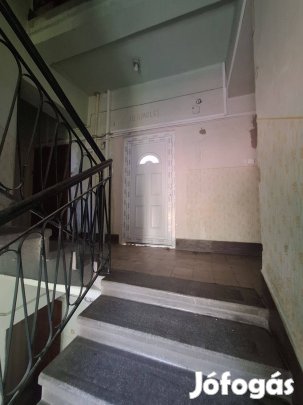 Társasházi lakás Szolnok Belváros