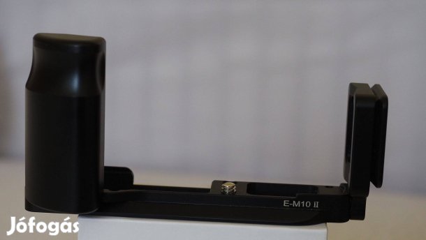 Társat keres a markolat