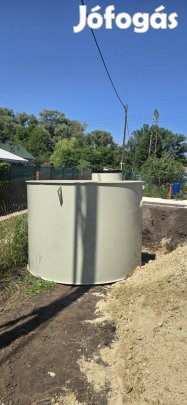 Tartály szennyvíz , esővíz tárolására