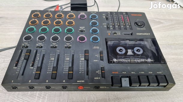 Tascam Porta07 4 sávos magnó