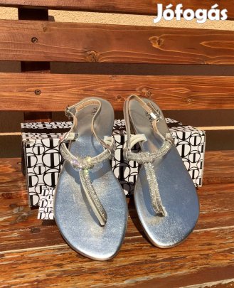 Tata Italia szandál