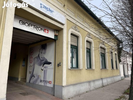 Tata, 5 szobás  iroda - nem irodaházban eladó