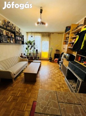 Tatabánya, 1+1 szobás  tégla lakás eladó