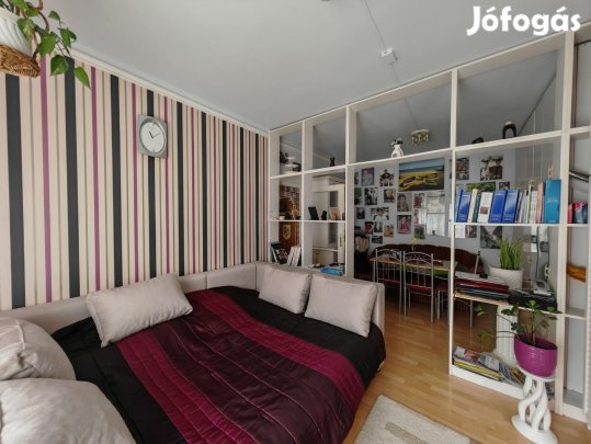 Tatabánya, 1+1 szobás  tégla lakás eladó