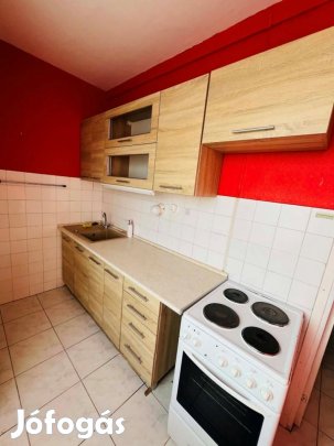 Tatabánya, 2 szobás   lakás eladó