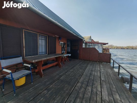 Tatabánya, 2 szobás  nyaraló eladó