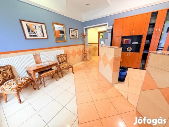 Tatabánya, 4 szobás  tégla lakás eladó