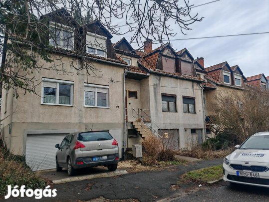 Tatabánya, 5 szobás  sorház eladó