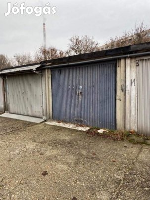 Tatabánya,  önálló garázs eladó