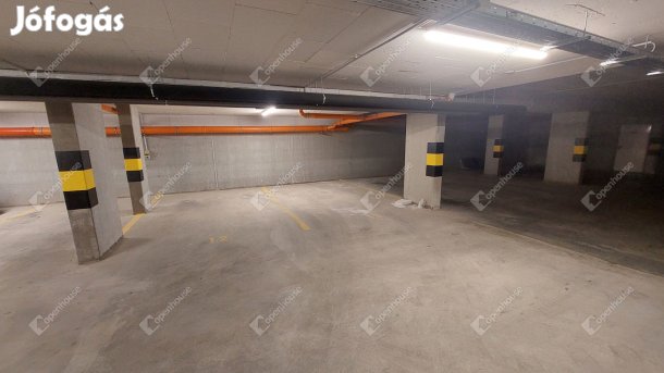 Tatabányai 23 nm-es garázs eladó