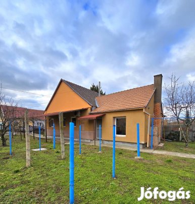 Tatabányán Családi ház eladó