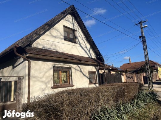 Tatabányán, Alsógallán családi ház eladó