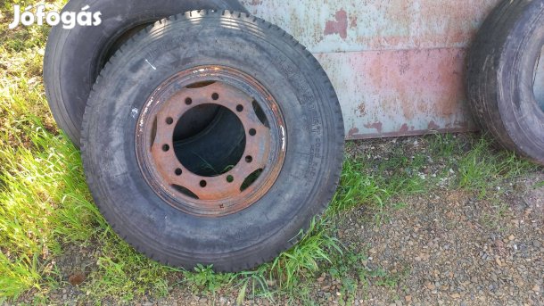 Taurus 1100x20-as kerék