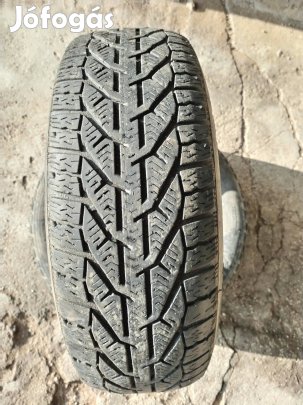 Taurus téli gumi 195/65 r15 eladó.