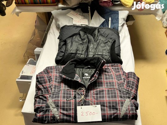 Tavaszi kabátok, dzsekik, blézerek