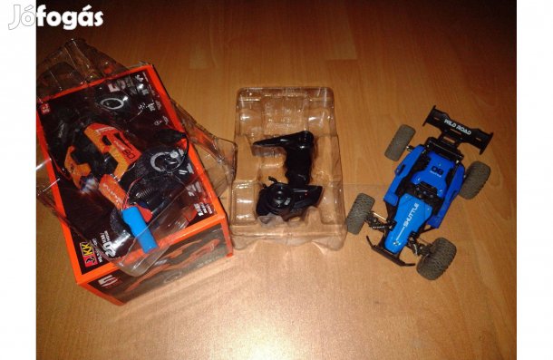 Távirányítós autók elemekkel, akkumulátorral együtt 4 db