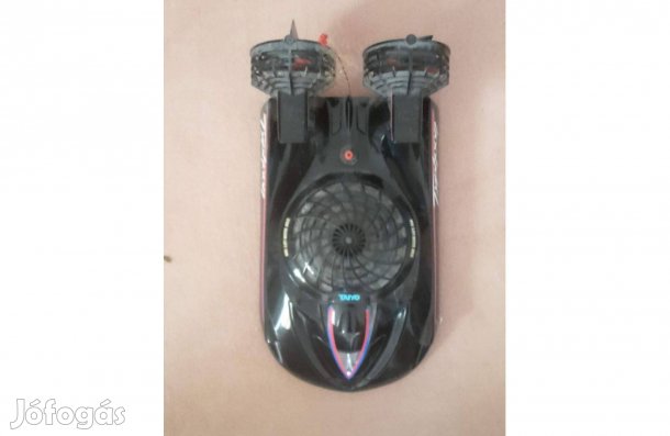 Távirányítós légpárnás hajó eladó. szakadt szoknyával!