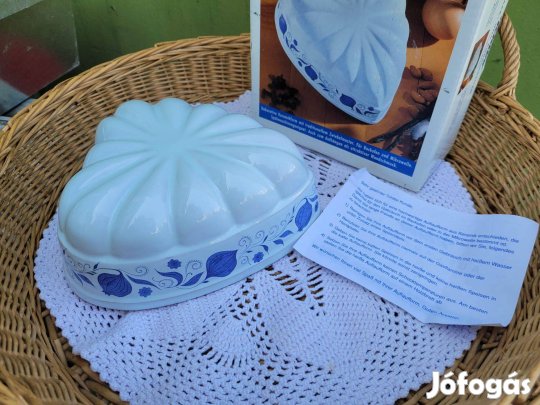 Tchibo kerámia sütő- és pudingforma szív, hagyma mintával