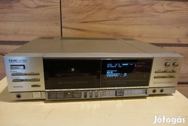Teac v-700 deck