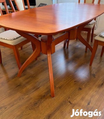 Teakfa ebédlőasztal 6 székkel