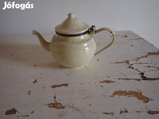 Teáskanna kicsi, zománcos