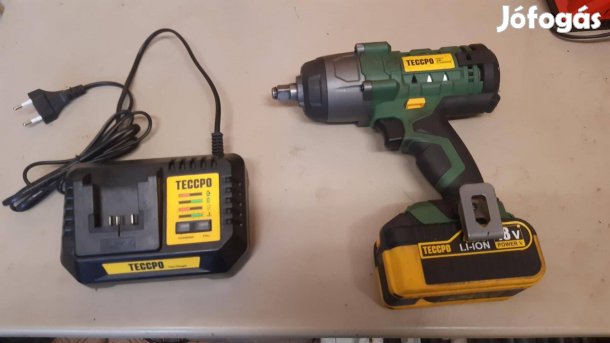 Teccpo ütvecsavarozó 18v fél colos újszerű