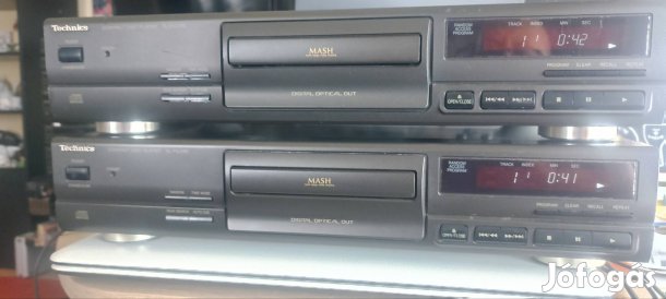 Technics SL-PG390 CD lejátszó kettő darab egyben