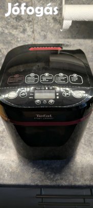 Tefal kenyérsütő