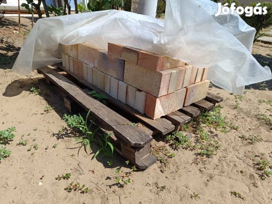 Tégla Új! Kis méretű 25x12x6,5 cm