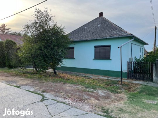 Tégla ép. ház, Gerjen