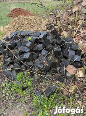 Tégla kockakő macskakő kocka kő bazalt ingyen elvihető