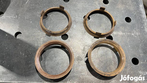 Tehermentesítő gyűrű 70,1 / 63,4