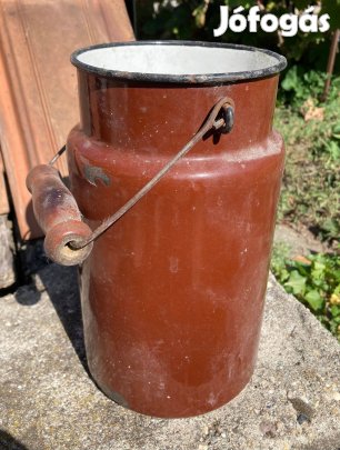 Tejes kanna (2-3 liter) (2.000 Ft)