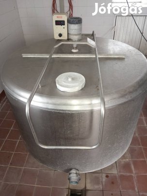 Tejhűtő 600 literes