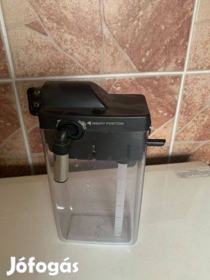 Tejtartály ( Delonghi Perfecta Evo ) eladó !