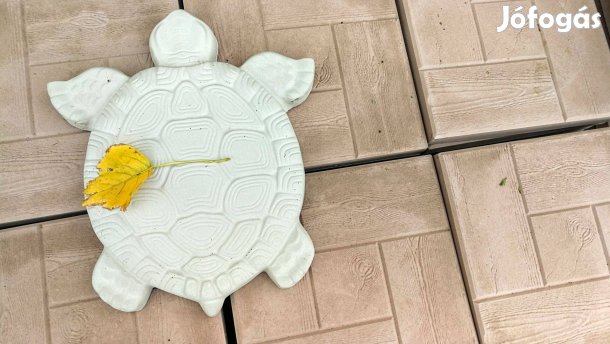 Teknős kerti dísz térkő
