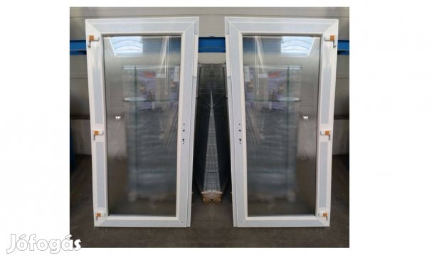 Tele üveges bejárati ajtó akár kifele nyílóban is ingyen szállítva