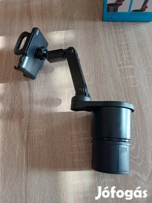 Telefontartó pohártartóba 