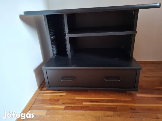 Televízió asztalka.