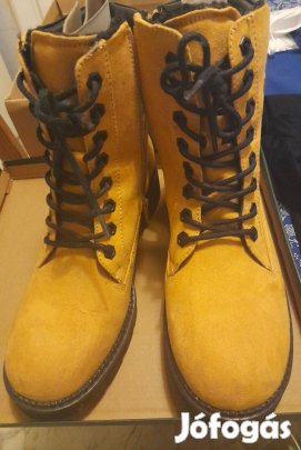 Téli bélelt női bakancs, új, 39-es