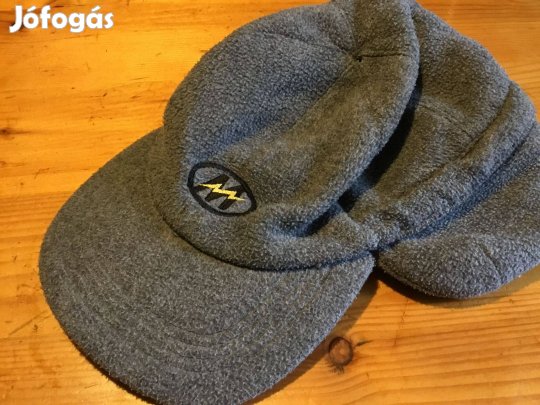 Téli fülvédős polár baseball sapka - jó állaptú