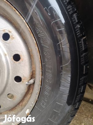 Téli gumi 215/65R16 Taurus 