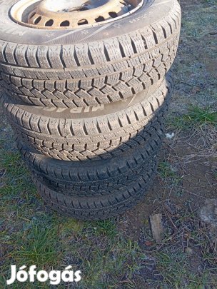 Téli gumi garnitúra 13