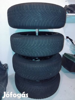 Téli gumi garnitúra eladó