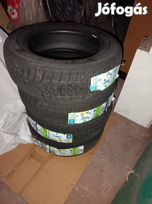 Téli gumik 4 db