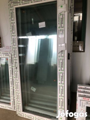 Teli üveges bejárati/erkély ajtó