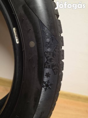 Téligumi 215/55R17 Giti Gitiwinter W1 215/55 R17 98V