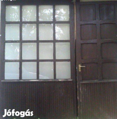 Télikert bejárati ajtó üvegfal fa ablak nagy méret