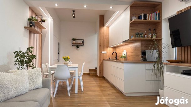 Teljes körűen felújított otthon eladó Debrecenben