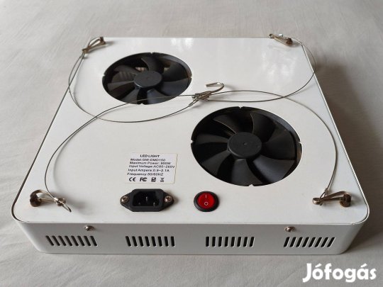 Teljes spektrumú növénynevelő lámpa 150 LED 900W